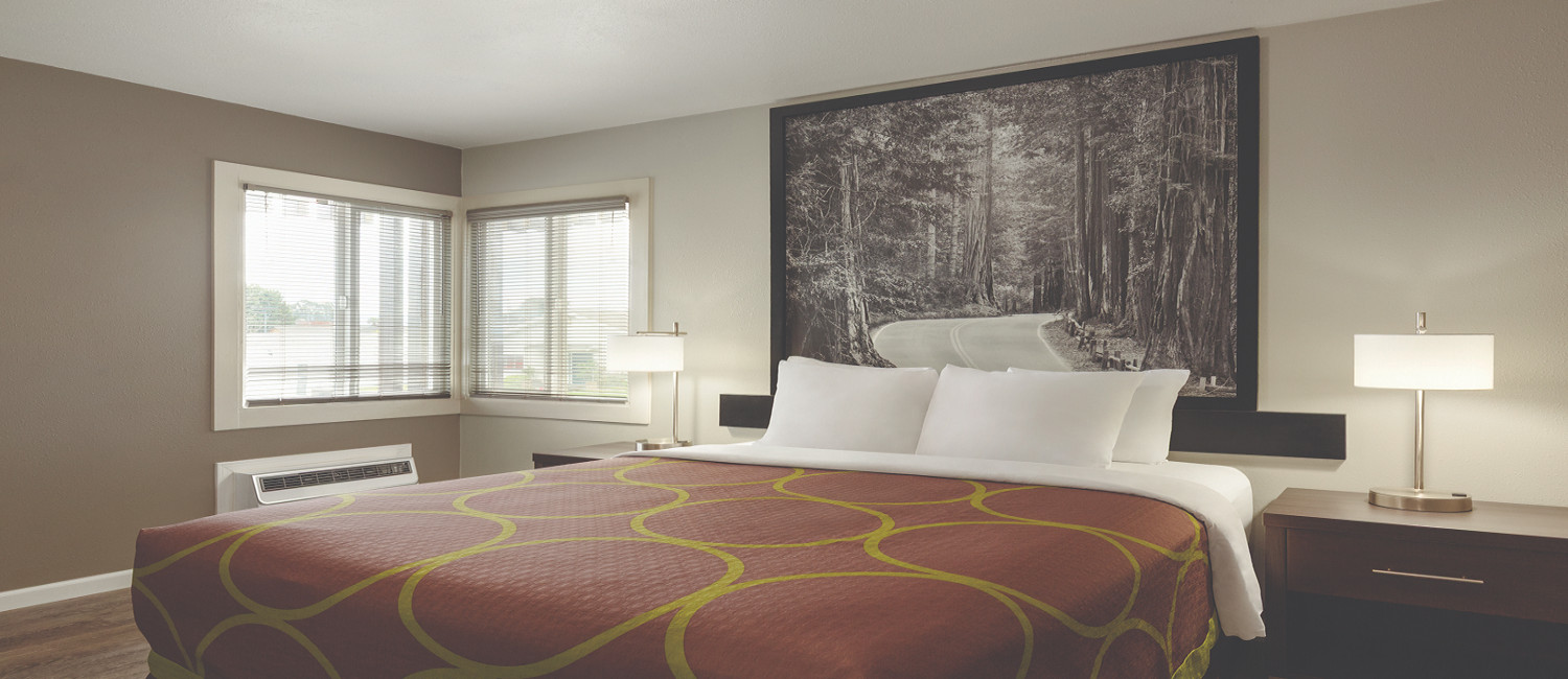Learn  More About Our Hotel in the Heart of Eureka, Ca